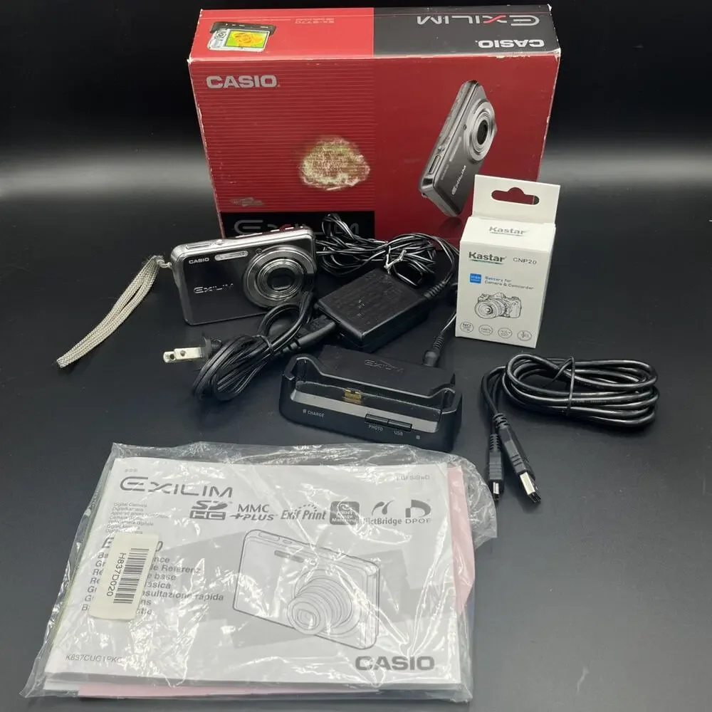 Casio Exilim EX-S770 7.2MP Silver Digital Camera Box Manual Charger New Battery